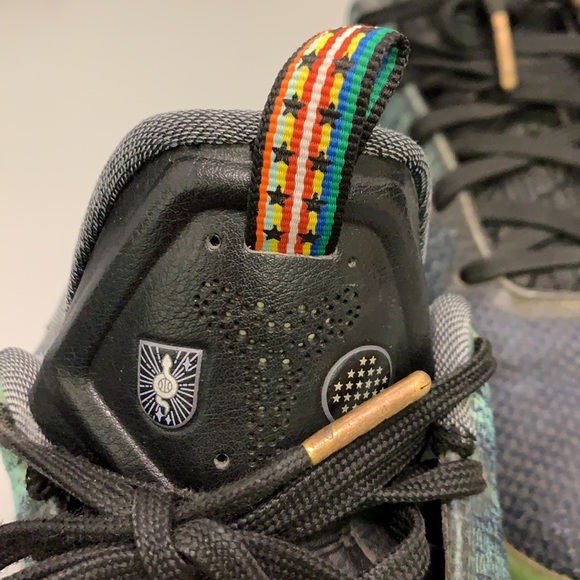 Kobe 11 All Star - Picture 3 of 9